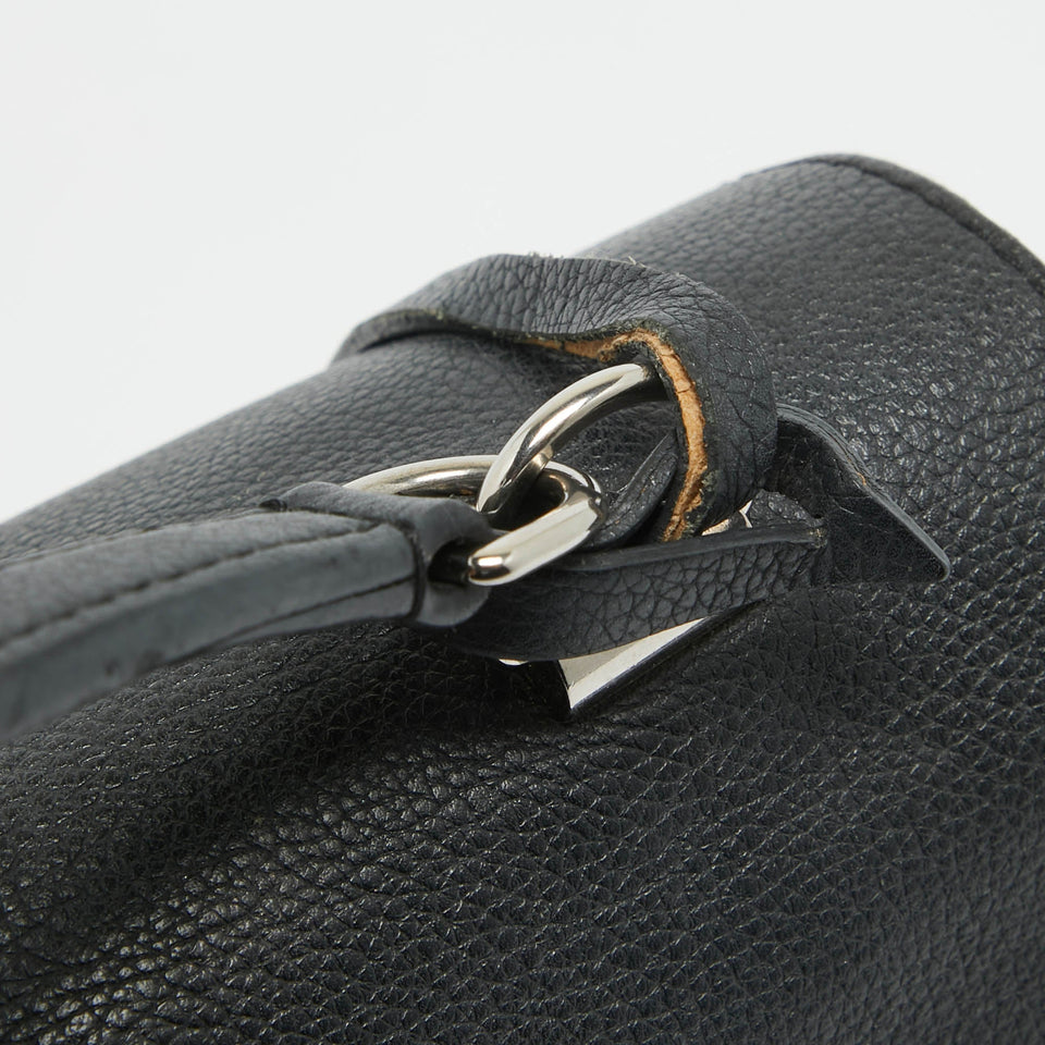 Louis Vuitton Black Leather Lockme Ii Bag