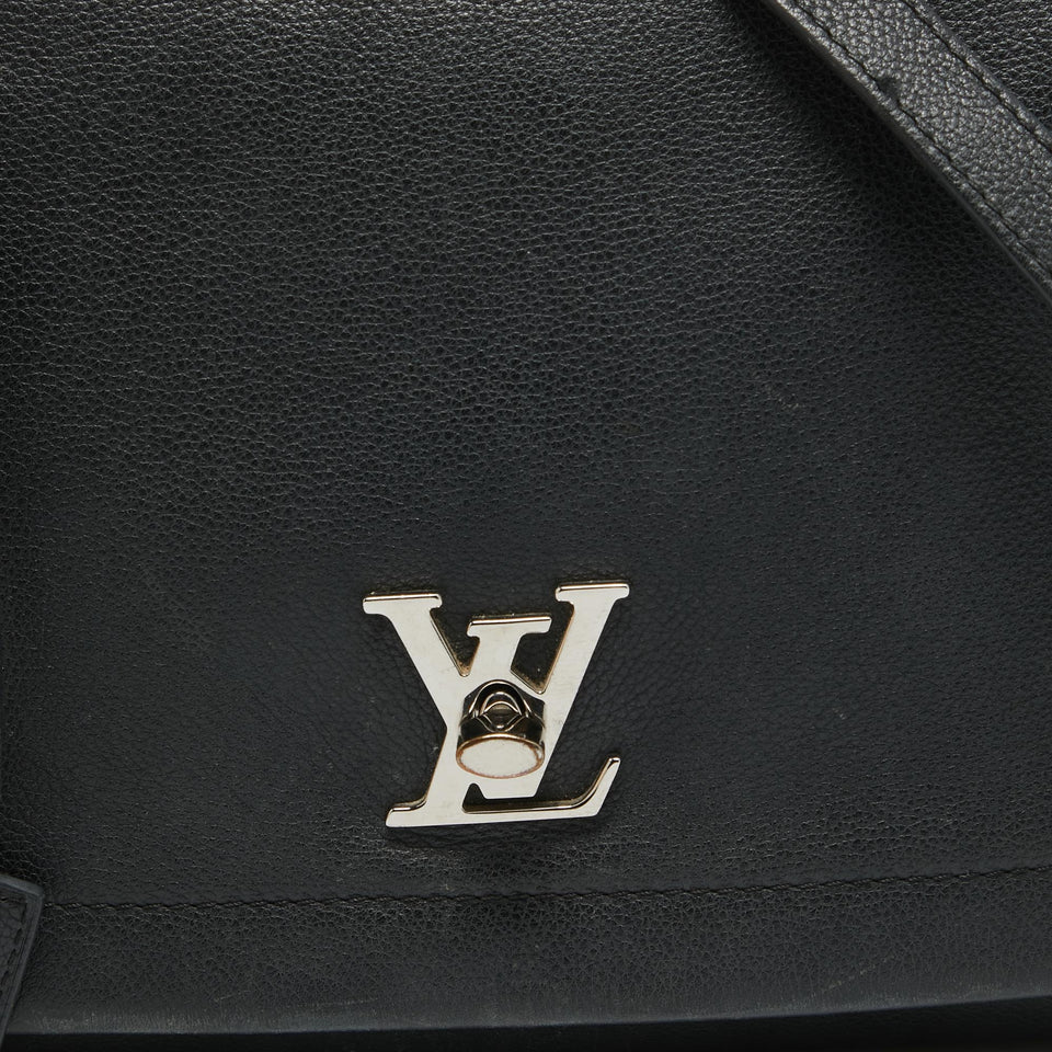 Louis Vuitton Black Leather Lockme Ii Bag