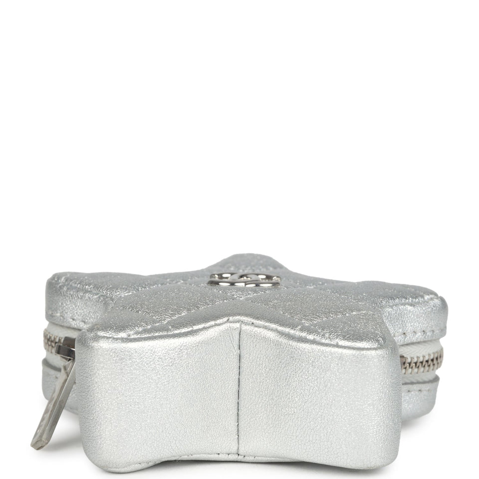 Chanel Walk Of Fame Star Clip-On Coin Purse Metallic Silver Goatskin Silver Hardware