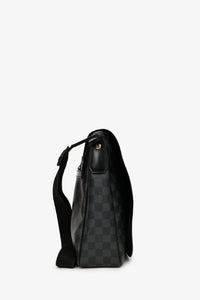 Louis Vuitton 2011 Damier Ebene Daniel MM Messenger Bag (As is)