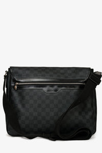 Louis Vuitton 2011 Damier Ebene Daniel MM Messenger Bag (As is)